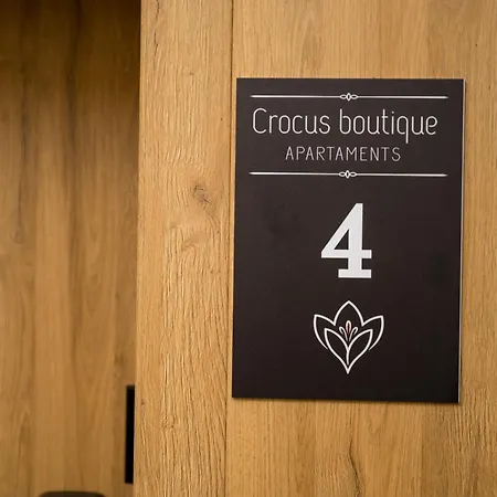Crocus Boutique By Bookinghost